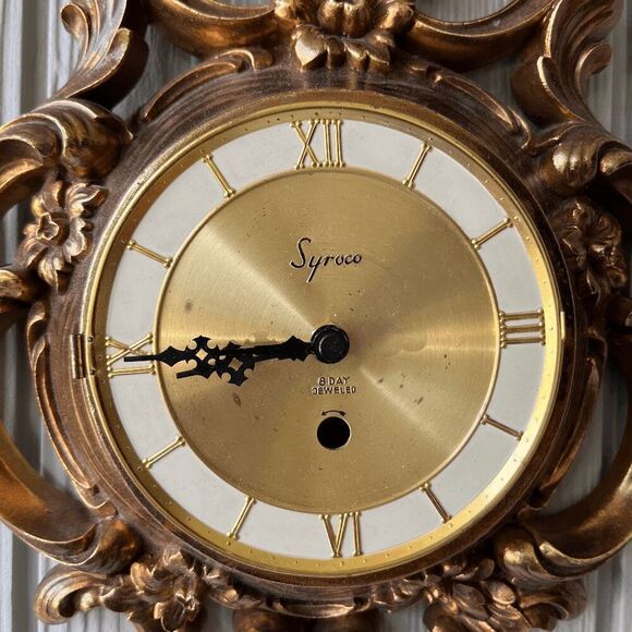 Vintage Syroco Ornate Wall Clock Gold Leaf Baroque Rococo Hollywood Regency - Picture 7 of 11